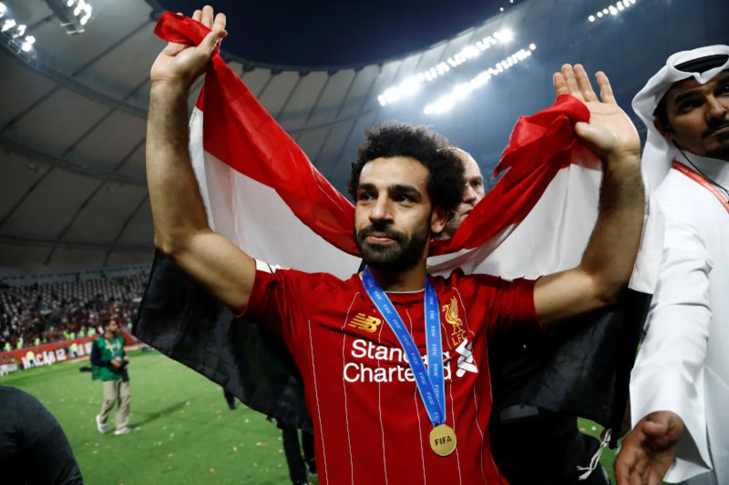 صلاح ولاعبو المنتخب يرقصون على الأنغام المغربية احتفالا بالتأهل إلى كأس العالم